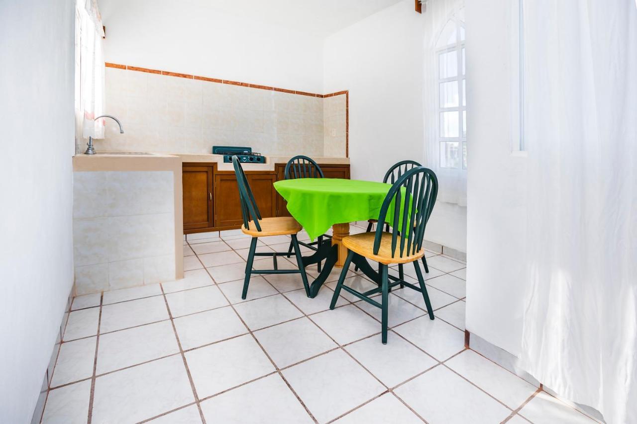 Capital O Oxtankah,Chetumal Bay 호텔 Calderitas 외부 사진